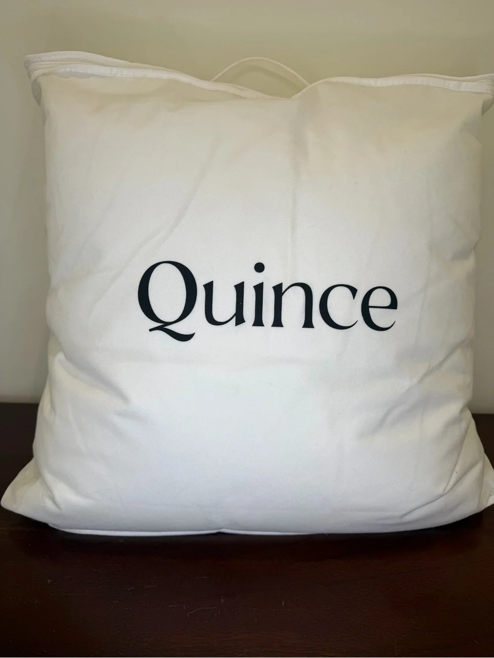Quince King/Cal King all-season down alternative comforter